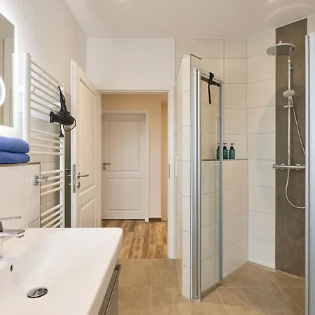 Kanalkajuete Wilhelm *